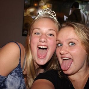 Meet your Posher, Sam